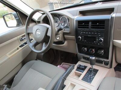2010 Jeep Liberty Sport   - Photo 22 - Fresno, CA 93702