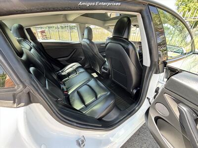 2021 Tesla Model 3 Standard Range Plus - Photo 12 - Fresno, CA 93702