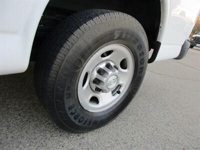 2016 Chevrolet Express 2500   - Photo 8 - Madera, CA 93636