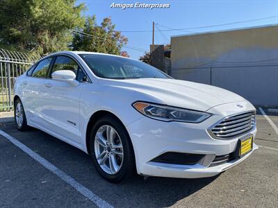 2018 Ford Fusion Hybrid SE   - Photo 2 - Fresno, CA 93702