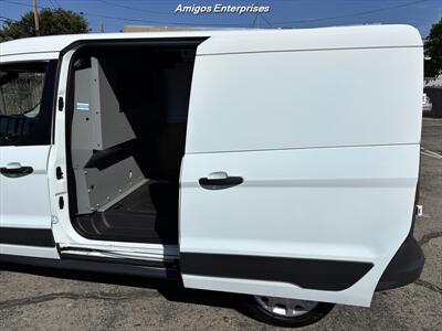 2017 Ford Transit Connect XL   - Photo 10 - Fresno, CA 93702