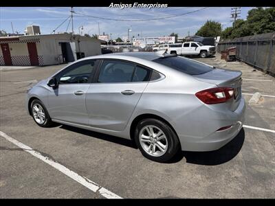 2017 Chevrolet Cruze LT Auto - Photo 6 - Fresno, CA 93702