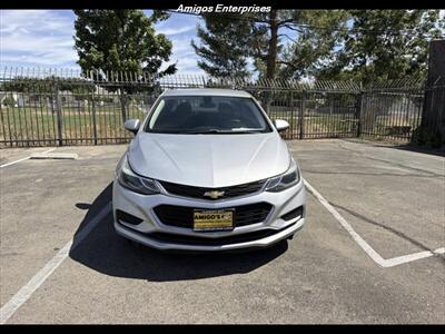 2017 Chevrolet Cruze LT Auto - Photo 2 - Fresno, CA 93702