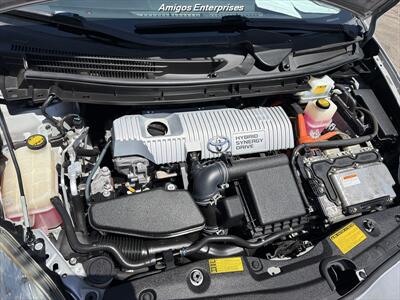 2011 Toyota Prius Two   - Photo 11 - Fresno, CA 93702