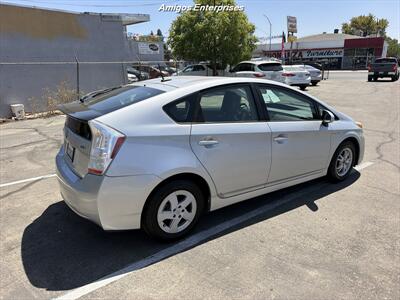 2011 Toyota Prius Two   - Photo 4 - Fresno, CA 93702