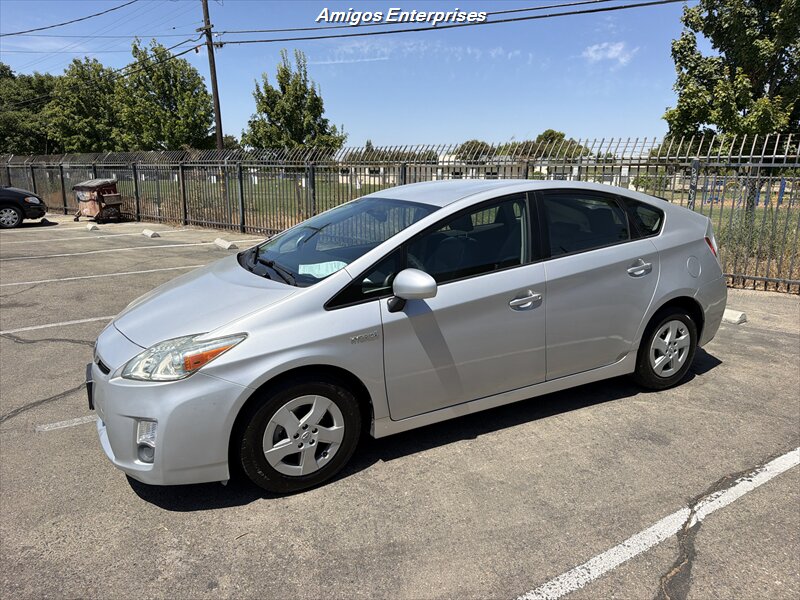 2011 Toyota Prius Two   - Photo 1 - Fresno, CA 93702