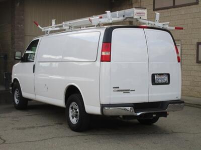 2011 Chevrolet Express 3500   - Photo 11 - Fresno, CA 93702