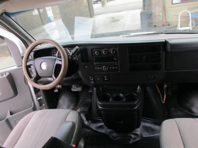 2011 Chevrolet Express 3500   - Photo 5 - Fresno, CA 93702