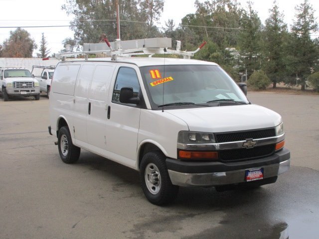 2011 Chevrolet Express 3500   - Photo 1 - Fresno, CA 93702