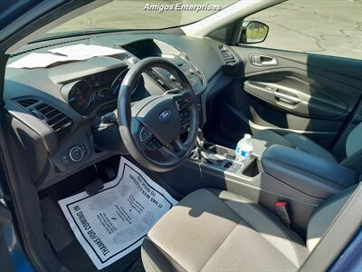 2018 Ford Escape SE   - Photo 7 - Fresno, CA 93702