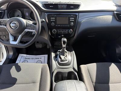 2017 Nissan Rogue Sport S - Photo 8 - Fresno, CA 93702