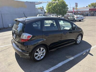 2010 Honda Fit Sport   - Photo 4 - Fresno, CA 93702