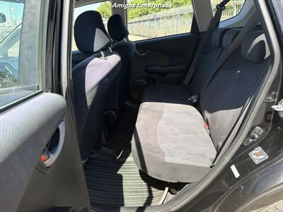 2010 Honda Fit Sport   - Photo 9 - Fresno, CA 93702
