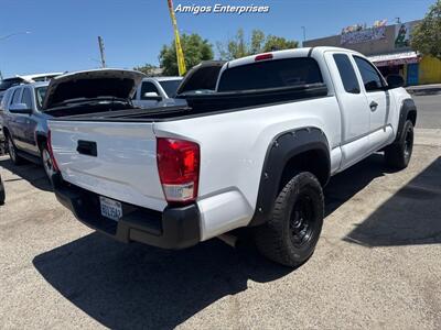 2016 Toyota Tacoma SR   - Photo 4 - Fresno, CA 93702