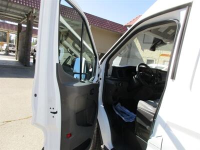 2022 Ford Transit 250  High Roof - Photo 7 - Madera, CA 93636