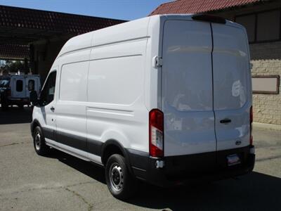 2022 Ford Transit 250  High Roof - Photo 10 - Madera, CA 93636
