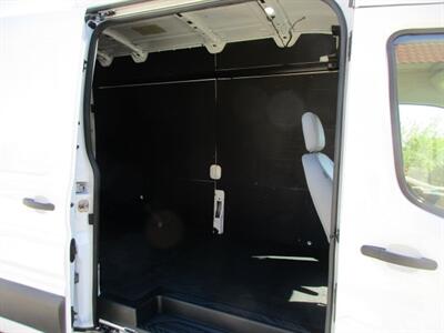 2022 Ford Transit 250  High Roof - Photo 18 - Madera, CA 93636