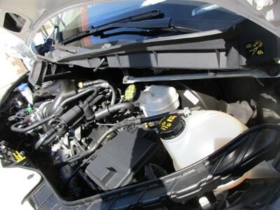 2022 Ford Transit 250  High Roof - Photo 2 - Madera, CA 93636