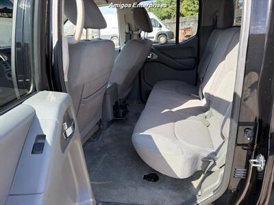 2016 Nissan Frontier SV - Photo 8 - Fresno, CA 93702