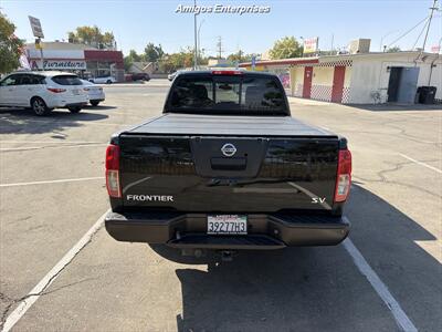 2016 Nissan Frontier SV - Photo 5 - Fresno, CA 93702