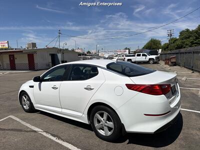 2015 Kia Optima LX - Photo 6 - Fresno, CA 93702
