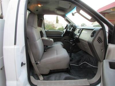 2008 Ford F-450 Super Duty XL  Boom Utility - Photo 19 - Madera, CA 93636