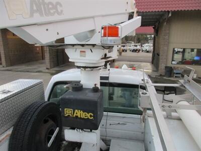 2008 Ford F-450 Super Duty XL  Boom Utility - Photo 13 - Madera, CA 93636