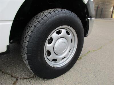 2011 Ford F-150 XL   - Photo 18 - Madera, CA 93636