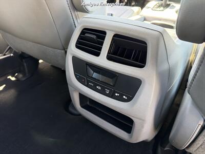 2016 Honda Pilot EX-L   - Photo 11 - Fresno, CA 93702