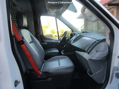 2018 Ford Transit 150   - Photo 21 - Fresno, CA 93702