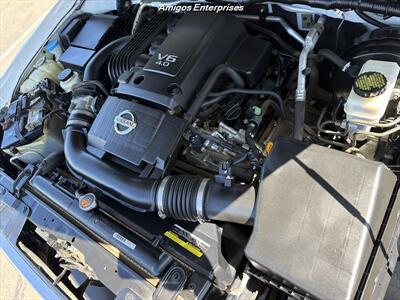 2013 Nissan Frontier SV V6 - Photo 9 - Fresno, CA 93702