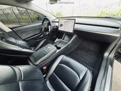 2018 Tesla Model 3 Long Range   - Photo 8 - Fresno, CA 93702