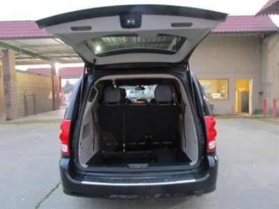 2020 Dodge Grand Caravan SXT - Photo 15 - Madera, CA 93636