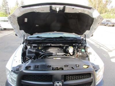 2017 RAM 2500 Tradesman  Utility - Photo 4 - Fresno, CA 93702