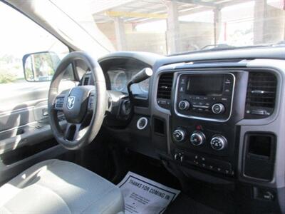 2017 RAM 2500 Tradesman  Utility - Photo 20 - Fresno, CA 93702