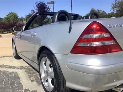 2001 Mercedes-Benz SLK SLK 320   - Photo 16 - Escondido, CA 92029