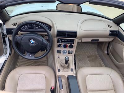 2000 BMW Z3 2.3   - Photo 31 - Escondido, CA 92029