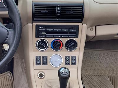 2000 BMW Z3 2.3   - Photo 32 - Escondido, CA 92029