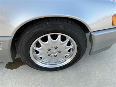 1990 Mercedes-Benz 500 SL   - Photo 48 - Escondido, CA 92029