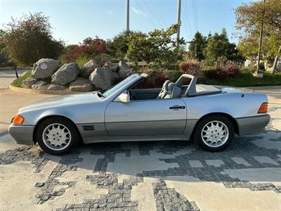 1990 Mercedes-Benz 500 SL   - Photo 8 - Escondido, CA 92029