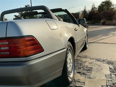 1990 Mercedes-Benz 500 SL   - Photo 14 - Escondido, CA 92029