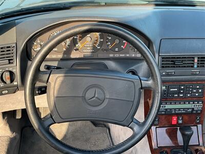 1990 Mercedes-Benz 500 SL   - Photo 24 - Escondido, CA 92029