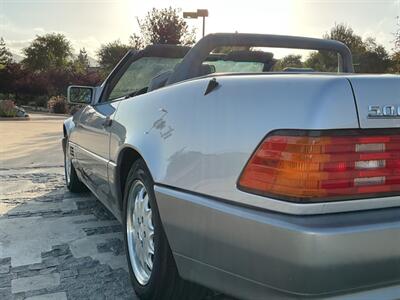 1990 Mercedes-Benz 500 SL   - Photo 16 - Escondido, CA 92029
