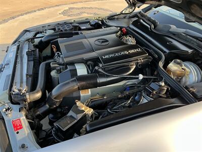 1990 Mercedes-Benz 500 SL   - Photo 41 - Escondido, CA 92029