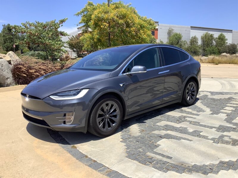 2018 Tesla Model X 100D - Photo 1 - Escondido, CA 92029