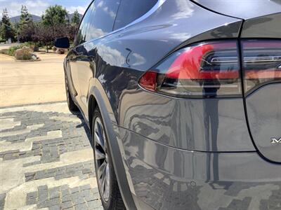 2018 Tesla Model X 100D   - Photo 14 - Escondido, CA 92029
