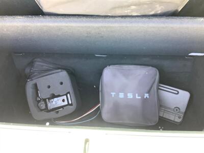 2018 Tesla Model X 100D   - Photo 39 - Escondido, CA 92029
