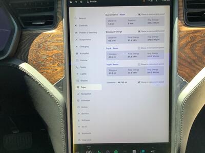 2018 Tesla Model X 100D   - Photo 23 - Escondido, CA 92029