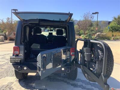 2014 Jeep Wrangler Rubicon   - Photo 13 - Escondido, CA 92029