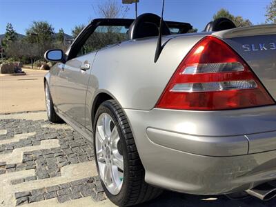 2004 Mercedes-Benz SLK 320   - Photo 16 - Escondido, CA 92029